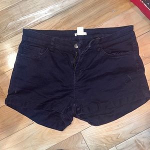 H&M navy shorts